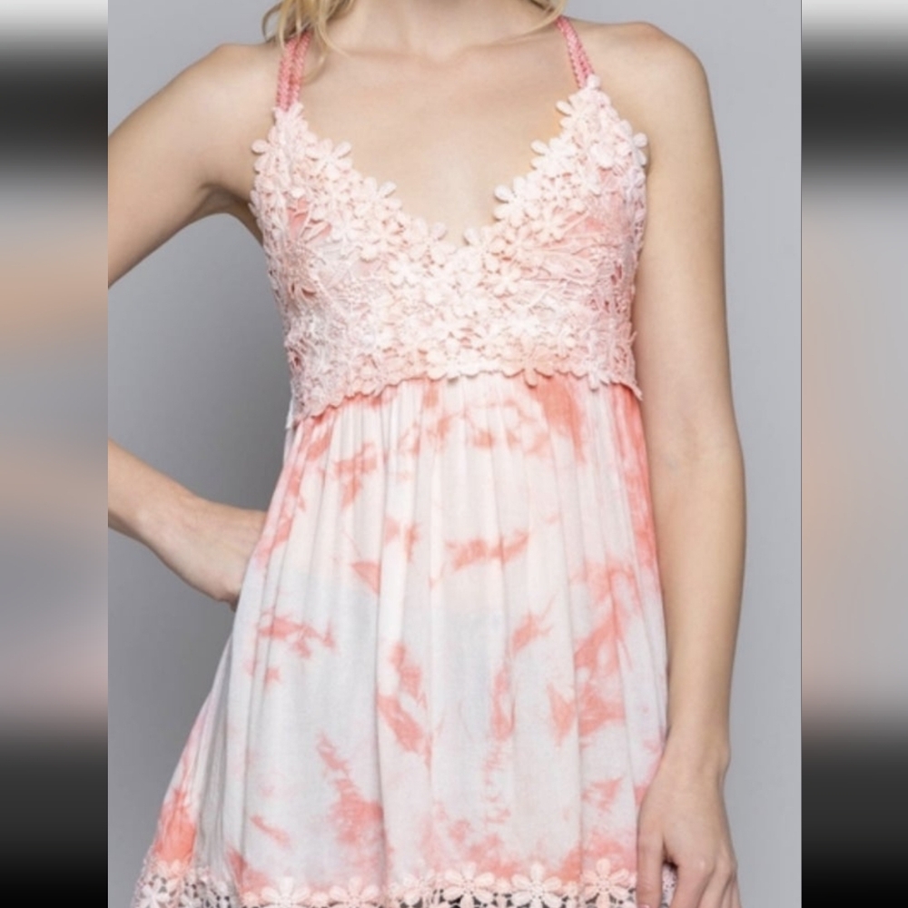 POL Watercolor Floral Lace Babydoll Tank Top